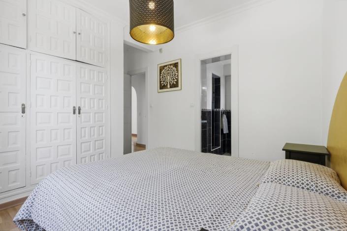 Image No.28-3 Bed Bungalow for sale