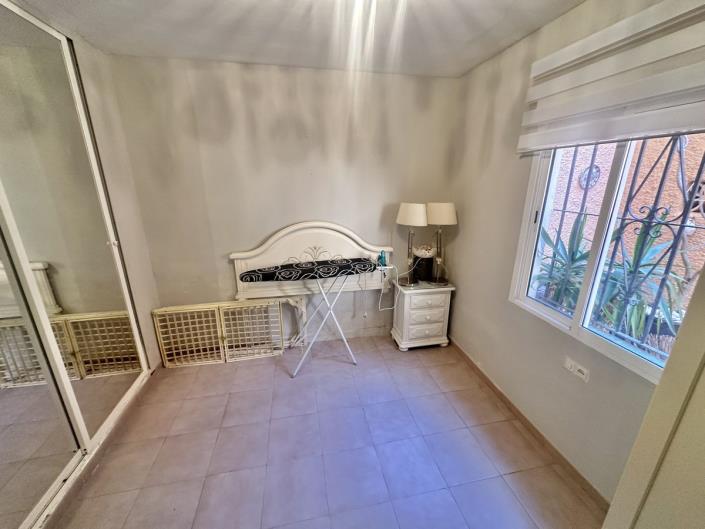 Image No.17-2 Bed Apartment for sale