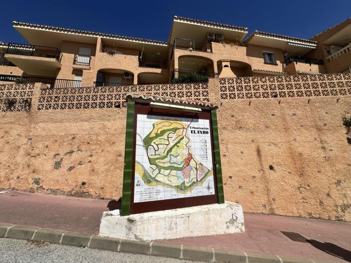 Image No.20-2 Bed Apartment for sale