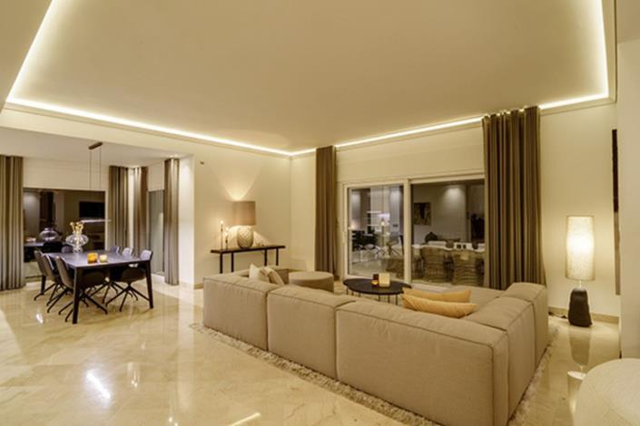 Image No.10-Villa de 5 chambres à vendre à Nueva Andalucia