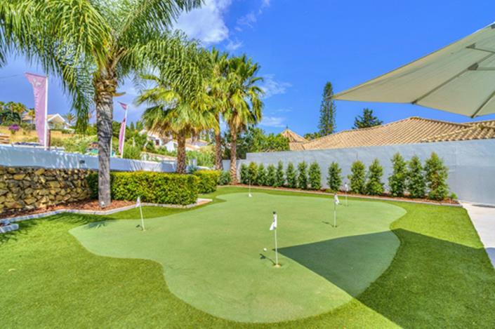 Image No.21-Villa de 5 chambres à vendre à Nueva Andalucia