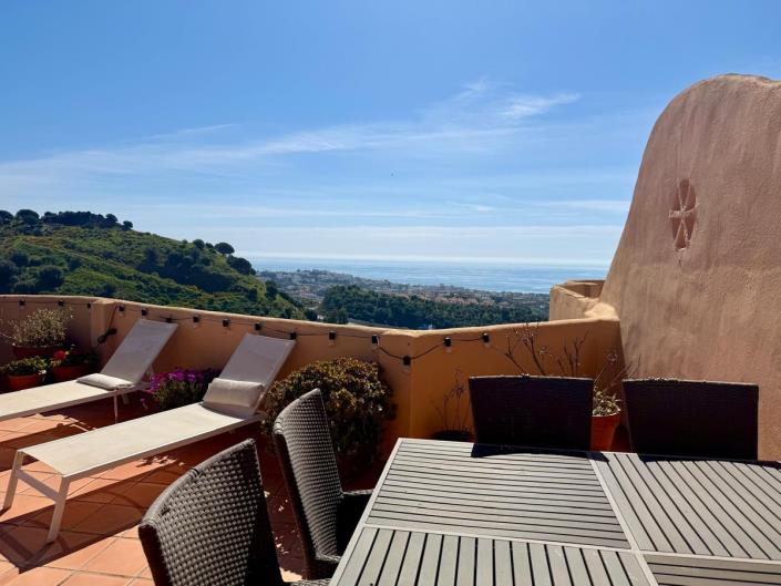 Image No.24-3 Bed Penthouse for sale