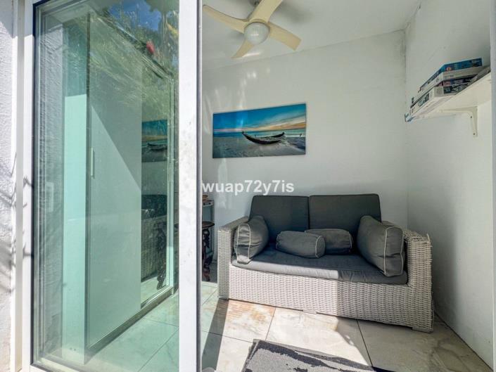 Image No.21-3 Bed Villa for sale