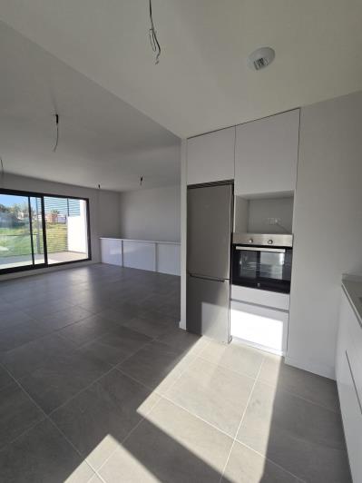 Image No.14-3 Bed Semi-Detached for sale