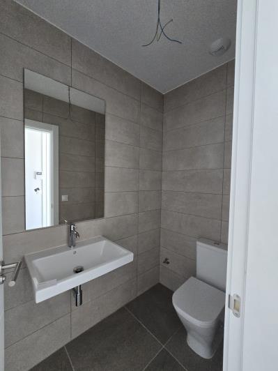 Image No.21-3 Bed Semi-Detached for sale