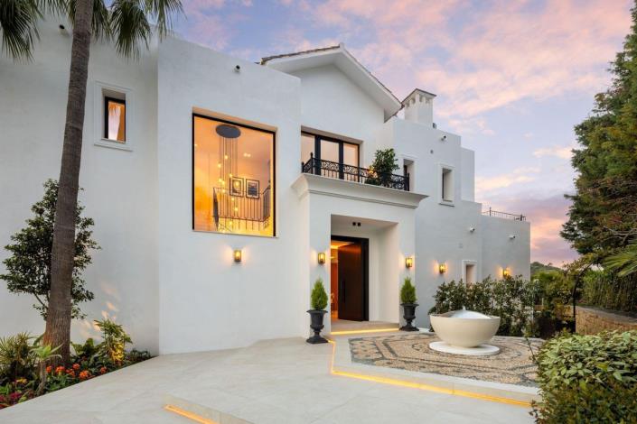 Image No.4-5 Bed Villa for sale