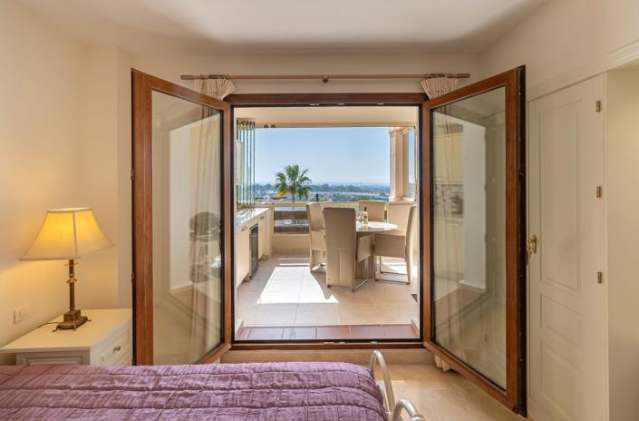 Image No.3-2 Bed Apartment for sale