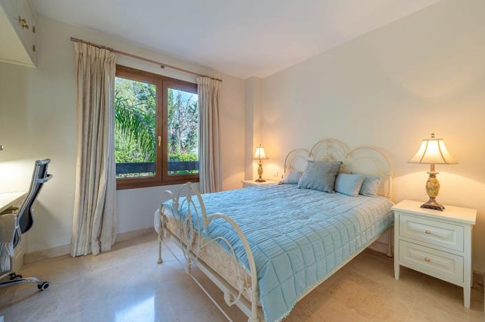 Image No.19-2 Bed Apartment for sale