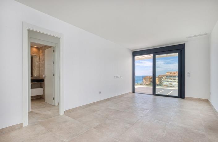 Image No.11-2 Bed Penthouse for sale