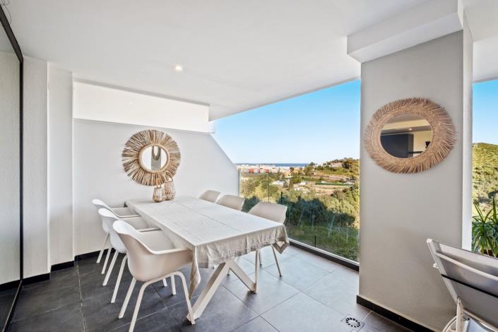 Image No.3-3 Bed Apartment for sale