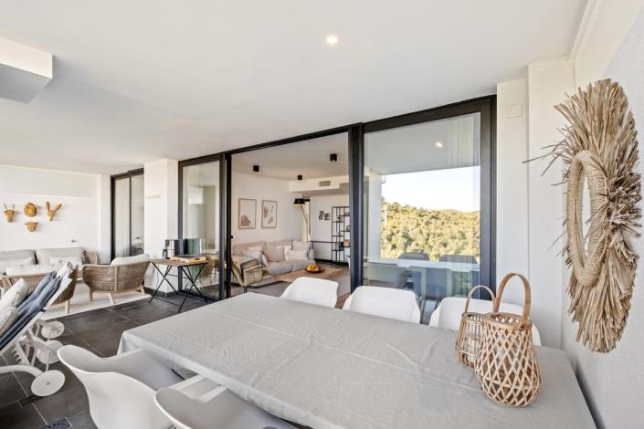 Image No.8-3 Bed Apartment for sale