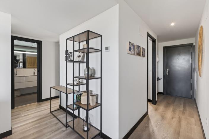 Image No.15-3 Bed Apartment for sale