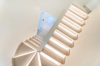 12-53013098fcab6c38b1379cd33298e050