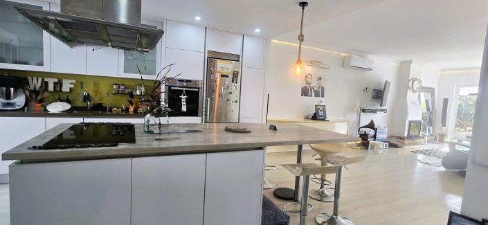 Image No.2-3 Bed Villa for sale