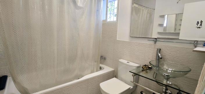 Image No.14-3 Bed Villa for sale