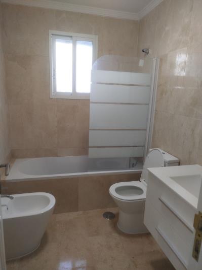 Image No.22-2 Bed Apartment for sale