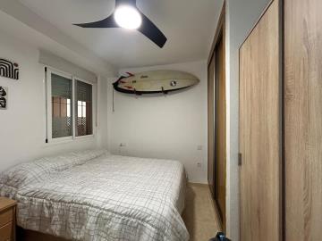 10-bb915d1cb19341576dcdc994b81ab9c5