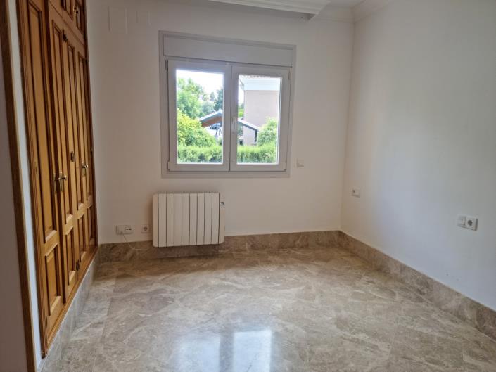 Image No.13-Jumelé de 3 chambres à vendre à Marbella