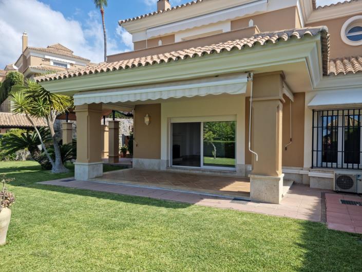 Image No.24-Jumelé de 3 chambres à vendre à Marbella