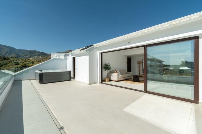 Image No.2-2 Bed Penthouse for sale