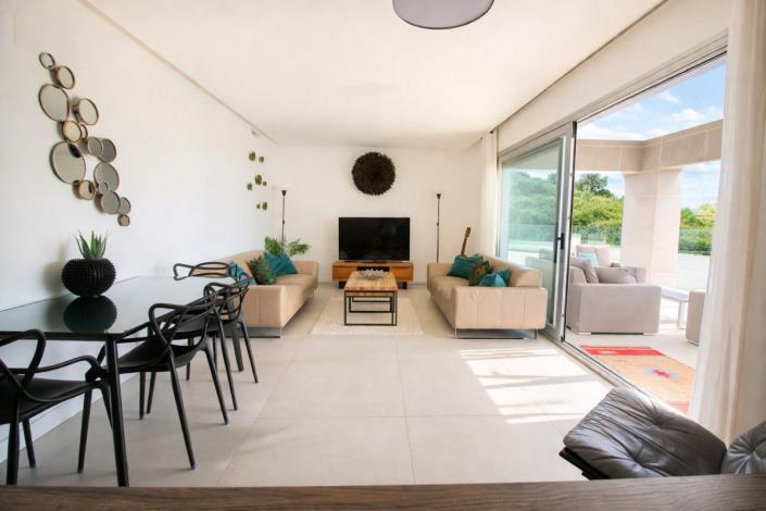 Image No.9-3 Bed Apartment for sale