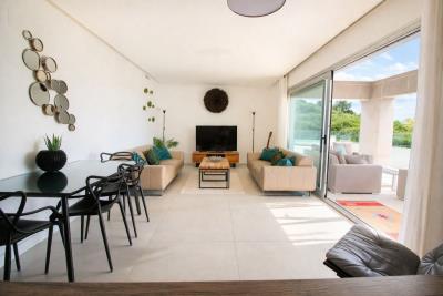 9-467d0cee5b725f3ef65f102a0c2e69c0