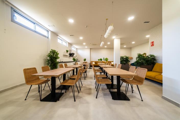 Image No.40-2 Bed Apartment for sale