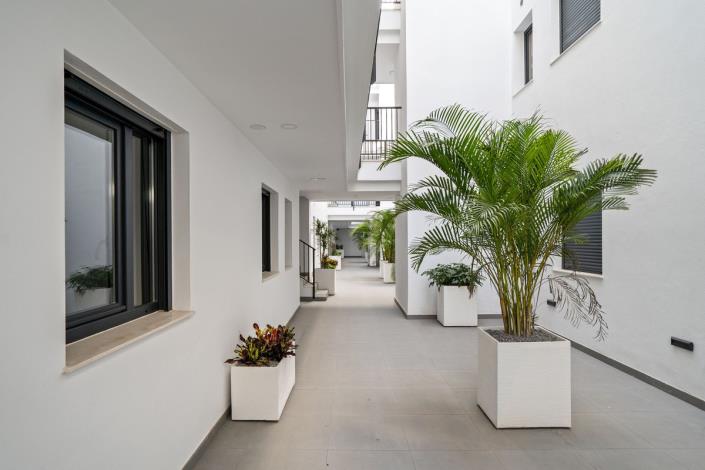 Image No.15-2 Bed Apartment for sale