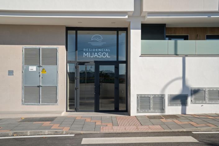 Image No.17-2 Bed Apartment for sale