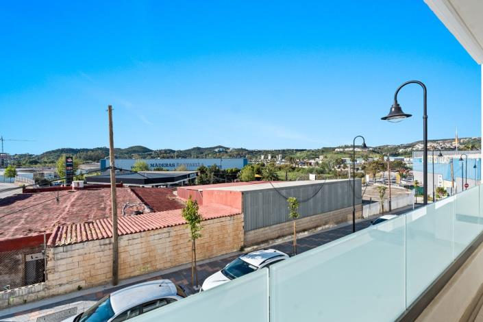 Image No.18-2 Bed Apartment for sale