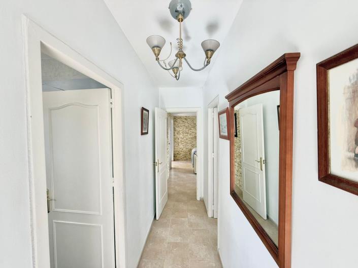 Image No.7-3 Bed Apartment for sale