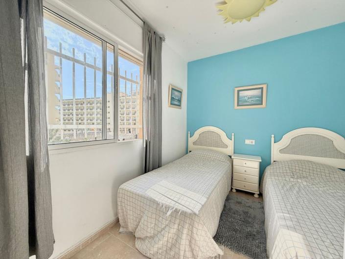 Image No.12-3 Bed Apartment for sale