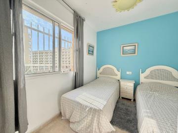 12-53013098fcab6c38b1379cd33298e050