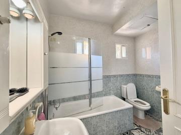 15-11d12f2f454f2f5e9b981fdd8b901d51