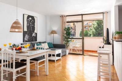 4-c23c0f86247804fa50226aecd8b0b2c8