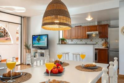 15-11d12f2f454f2f5e9b981fdd8b901d51