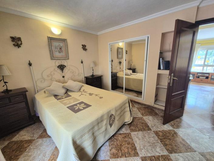 Image No.15-2 Bed Apartment for sale