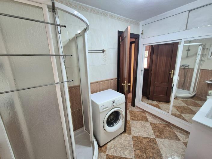 Image No.19-2 Bed Apartment for sale