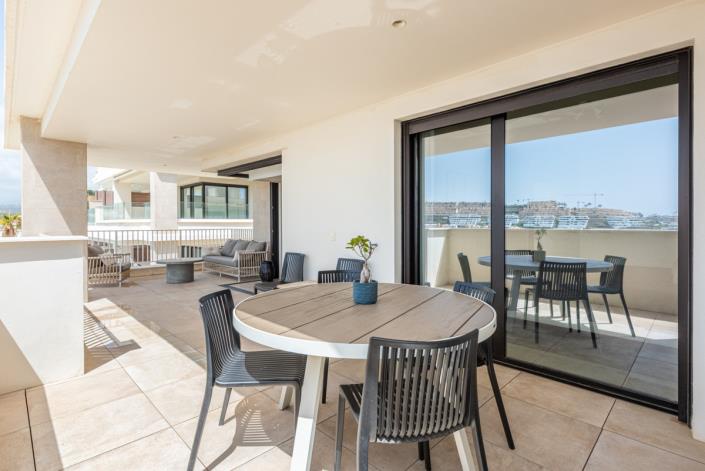 Image No.6-4 Bed Apartment for sale