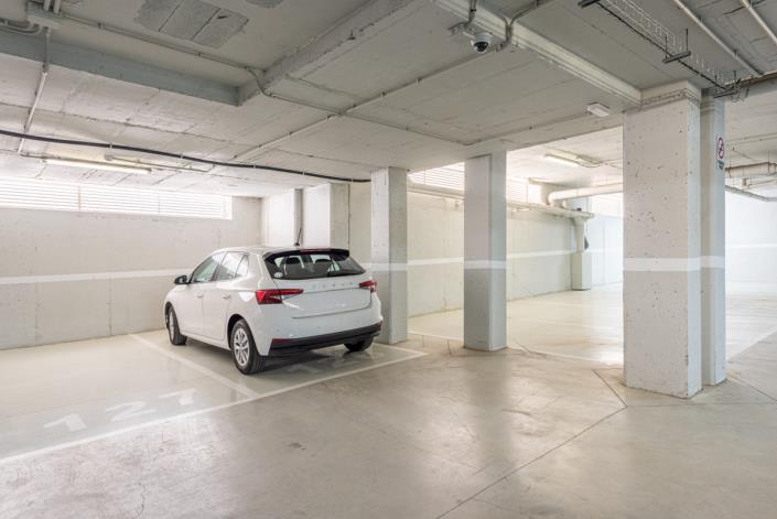 Image No.29-4 Bed Apartment for sale