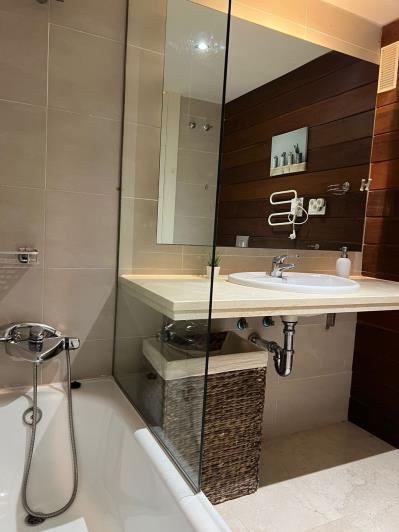 Image No.28-3 Bed Apartment for sale