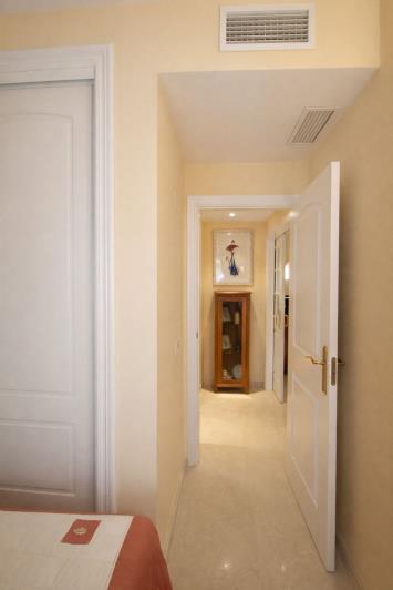 Image No.35-Appartement de 2 chambres à vendre à Elviria