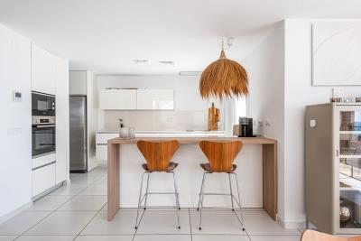 9-467d0cee5b725f3ef65f102a0c2e69c0