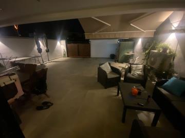 8-e64a9055bba3e77ac8aca3b893cdf826