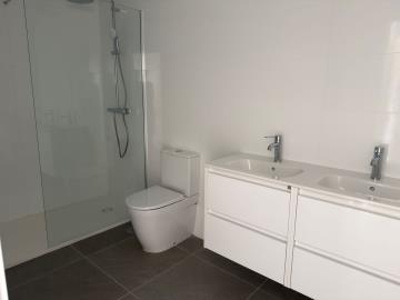 11-20939a0134ad724a8cb2a801094d15a4