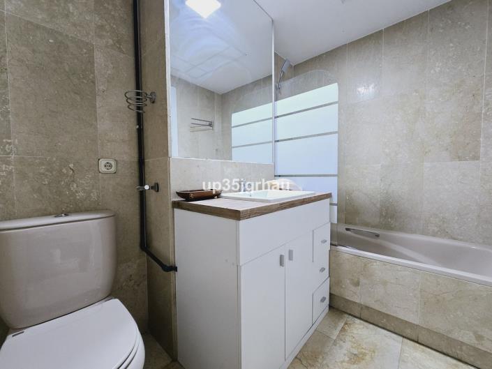 Image No.15-2 Bed Apartment for sale