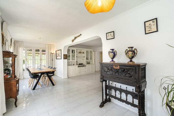 Image No.6-6 Bed Villa for sale