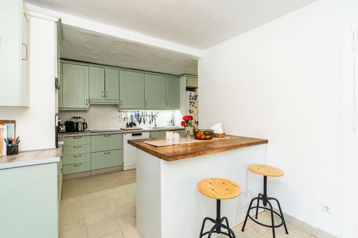 Image No.8-6 Bed Villa for sale