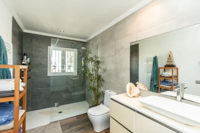 15-11d12f2f454f2f5e9b981fdd8b901d51