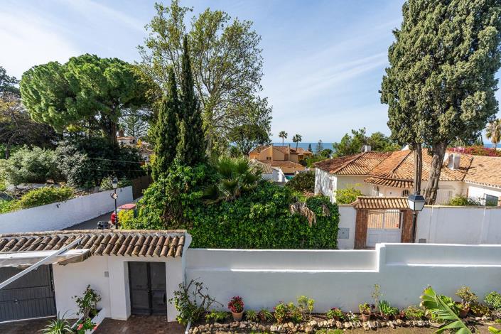 Image No.18-6 Bed Villa for sale